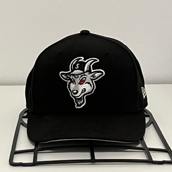 SUPREME NEW ERA fitted